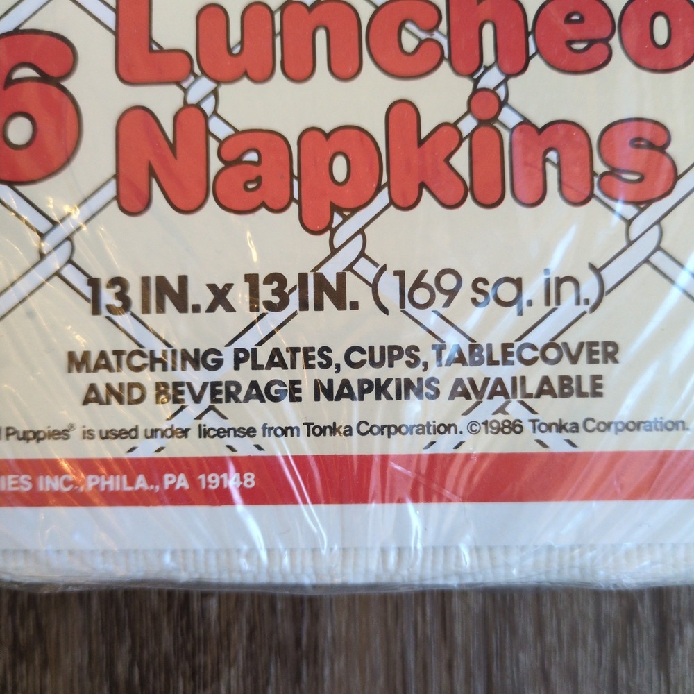 NIP Vintage 80s Pound Puppies Paper Birthday Napkins (16) - Retro Childhood - Picture 6 of 7